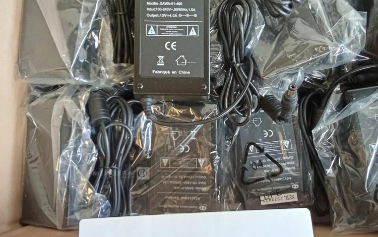 Autre Lot de 3 robinets de cuisine Bauclassic marque GROHE  351