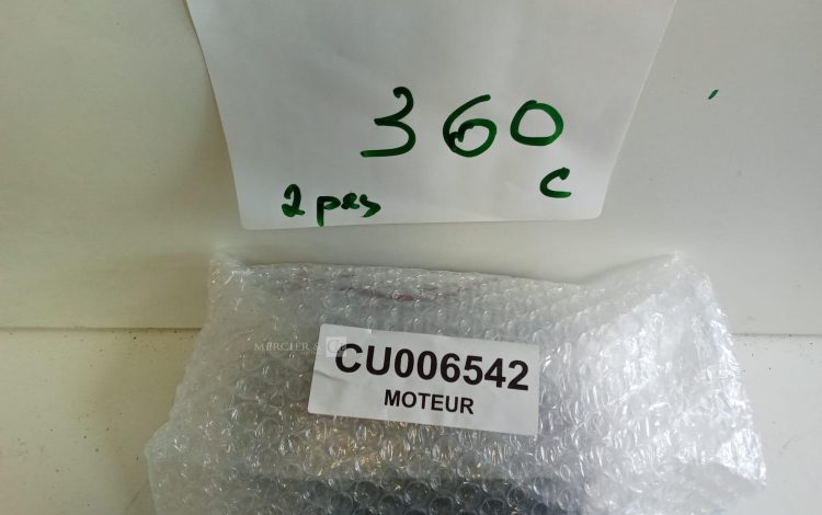 Autre Lot de 2  mitigeurs pour cuisine bec haut marque GROHE  359