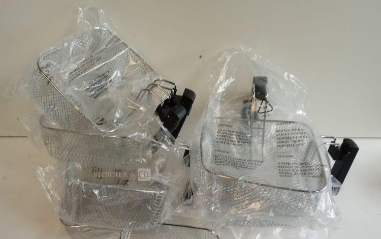 Autre Pack WC à poser céramique blanche émaillé sans brive , cuvette surélevée , sorti  374