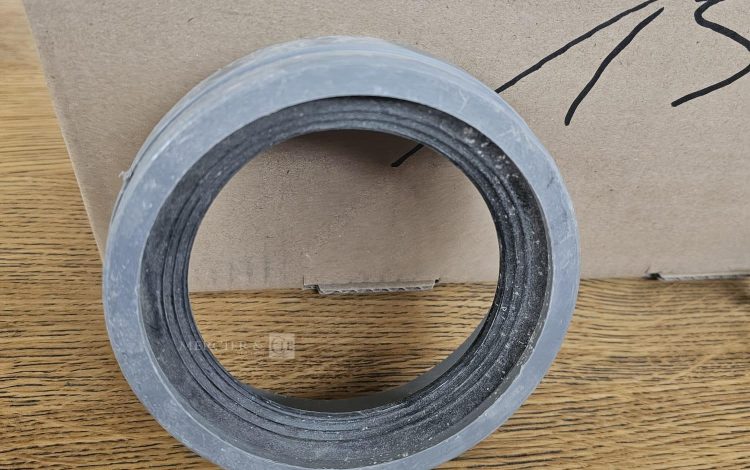 Autre Lot de 15 écrous de fixation pvc  316