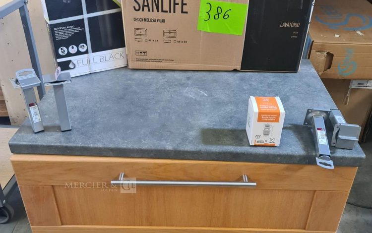 Autre Lot meuble salle de bain de 90cm  , lavabo à poser de 60×35 cm , une bonde , et  323