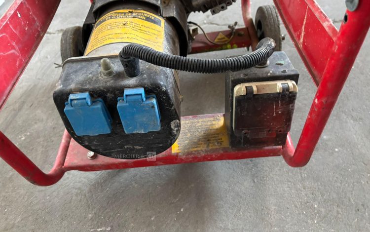 Autre Générateur de chantier, moteur 4 temps, Mecc ALTE. Non testé  325