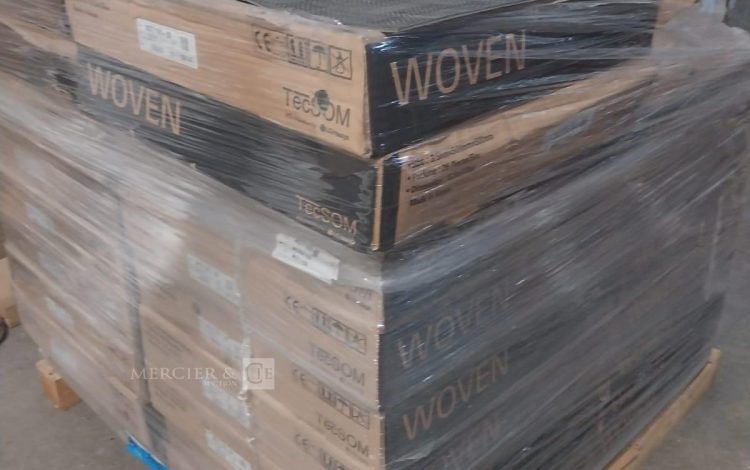 Autre Lot de 220m² de dalle de moquette, une dalle mesure 50x50cm, TECSOM, couleur gri  348