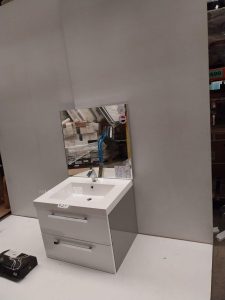 Autre Mélangeur avec bouton pour réglage de l’eau, douchette et toutes les accessoires  350