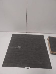 Autre Lot de 190m² de dalle pvc, une dalle mesure 50x50cm, TECSOM  352