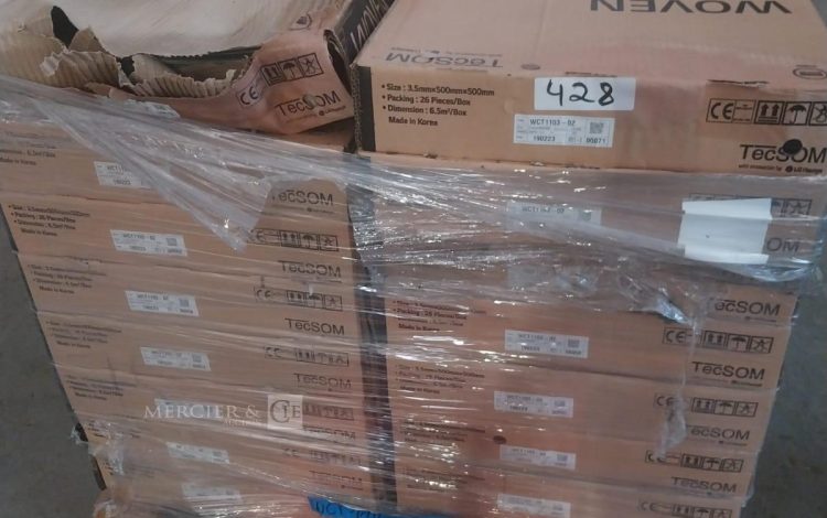 Autre Lot de 190m² de dalle pvc, une dalle mesure 50x50cm, TECSOM  352