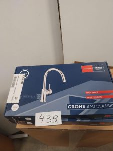 Autre Lot de 2  mitigeurs pour cuisine bec haut marque GROHE  359