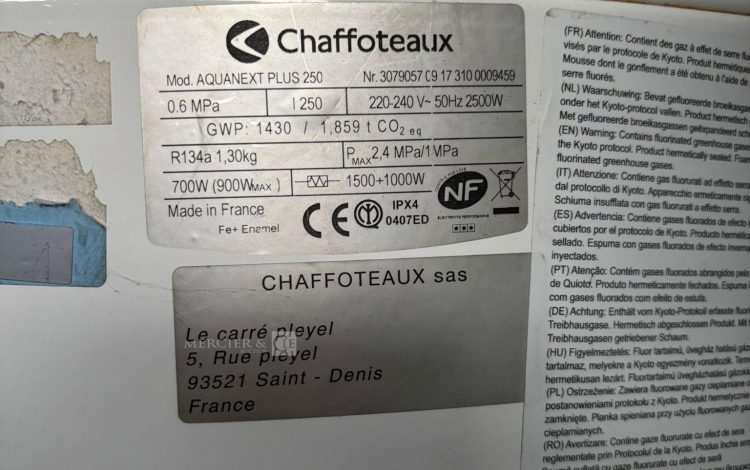 Autre Lot composé de deux chauffe eau dont  365