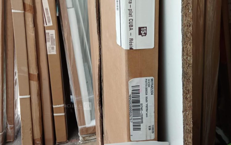 Autre Lot de 2  bouteilles à oxygène dont 1 bouteilles est remplis  403
