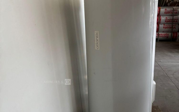 Autre Lot composé de deux chauffe eau dont  375