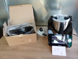Autre Auto laveuse , model AS5160T , puissance 1176w  24V  , IP24 marque VEPER  47