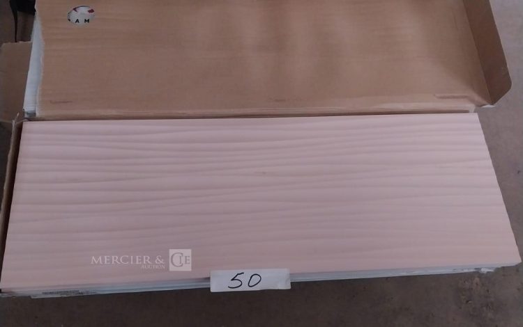 Autre Lot d’environ12m² de faïence Love céramique tiles, 35x100cm par dalle  50