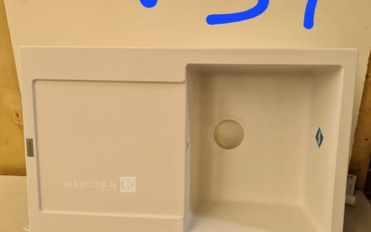Autre Lot de 2 coffret électrique mobile, 2 modèles différents  54