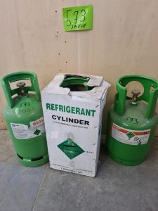 Autre Lot de 3 cylindre réutilisables capacité 12L , pour gaz de réfrigération dont 1  400