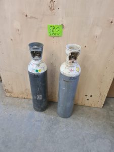 Autre Lot de 2 bouteilles à oxygène industriel X20S, les bouteilles sont remplis  404