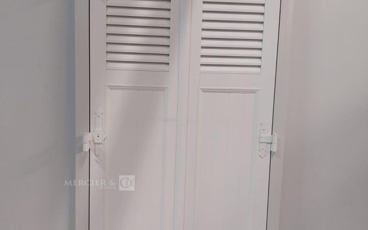 Autre Lot de 8 volets cadre aluminium dont 2 pcs de 107x176cm et 6 pcs de 107x195cm  73