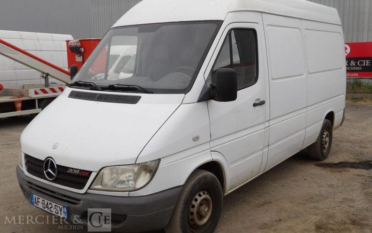 MERCEDES SPRINTER FOURGON  AF-642-SY