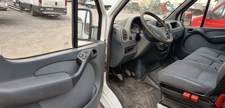 MERCEDES SPRINTER FOURGON  AF-642-SY