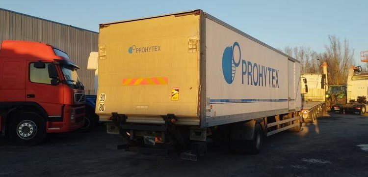 RENAULT PORTEUR MIDLUM 270 DXI AVEC HAYON D’HOLLANDIA – NON ROULANT – AN 2010 BLANC AT-587-NM