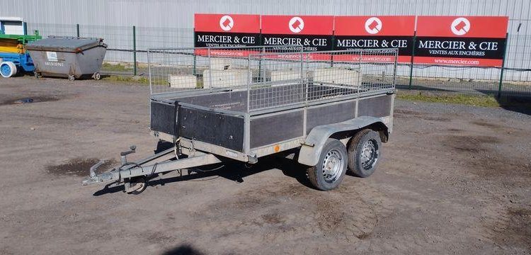 TRIGANO REMORQUE TRIGANO – 2 ESSIEUX – PTAC 750 KG  BG-383-BB