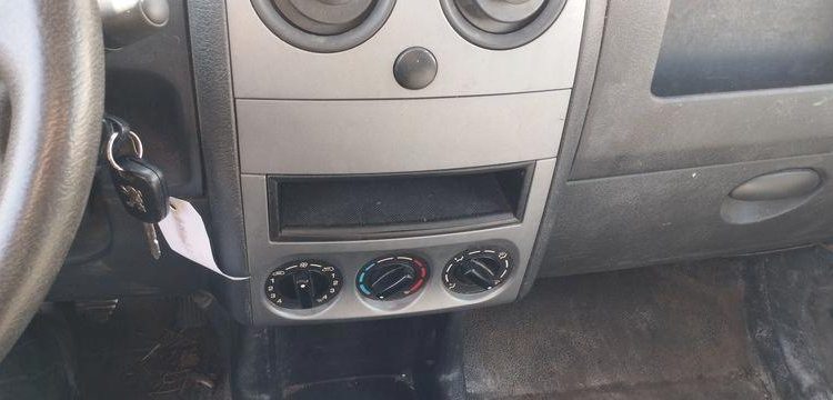 PEUGEOT PARTNER UTILITAIRE 1.6 HDI FOURGON 75 CV – DIESEL – 115551 KMS – ANNEE 2006 BORDEAUX BH-578-MR