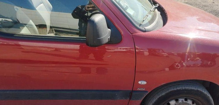 PEUGEOT PARTNER UTILITAIRE 1.6 HDI FOURGON 75 CV – DIESEL – 115551 KMS – ANNEE 2006 BORDEAUX BH-578-MR