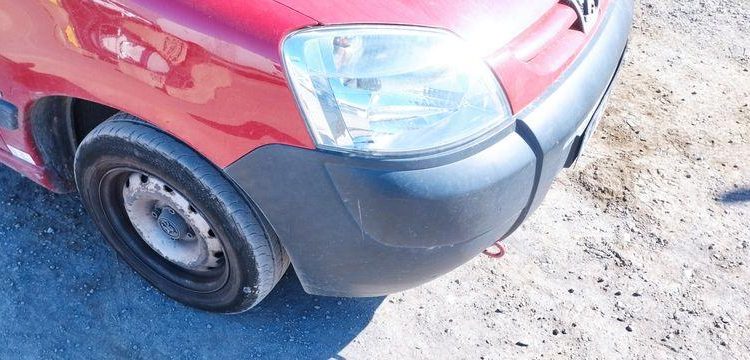 PEUGEOT PARTNER UTILITAIRE 1.6 HDI FOURGON 75 CV – DIESEL – 115551 KMS – ANNEE 2006 BORDEAUX BH-578-MR
