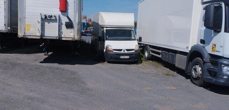 PEUGEOT PARTNER UTILITAIRE 1.6 HDI FOURGON 75 CV – DIESEL – 115551 KMS – ANNEE 2006 BORDEAUX BH-578-MR