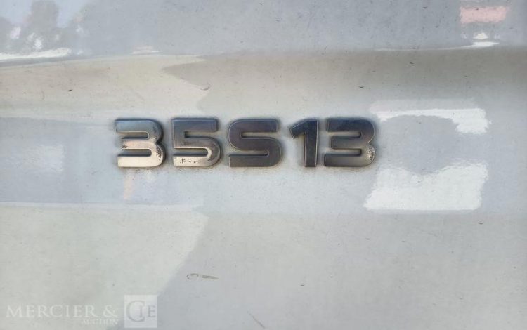 IVECO 3T5 BACHE BLANC CH-128-AH