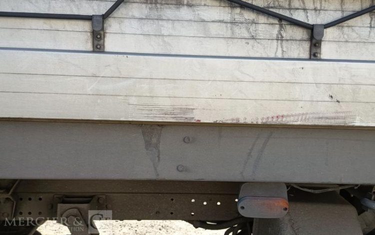 IVECO 3T5 BACHE BLANC CH-128-AH
