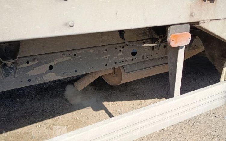 IVECO 3T5 BACHE BLANC CH-128-AH