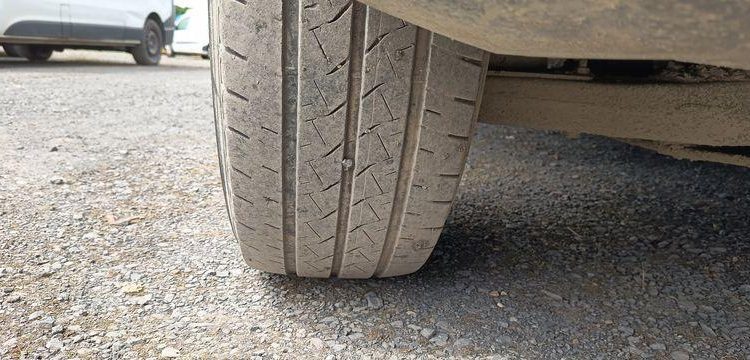 IVECO 3T5 BACHE BLANC CH-128-AH