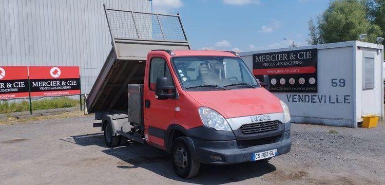 IVECO 35C13 BENNE SIMPLE CABINE COFFRE  CS-903-GL