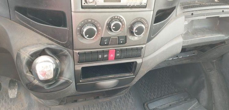 IVECO 35C13 BENNE SIMPLE CABINE COFFRE  CS-903-GL