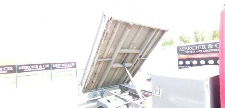 IVECO 35C13 BENNE SIMPLE CABINE COFFRE  CS-903-GL