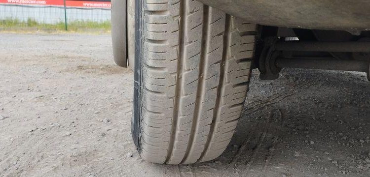 IVECO 35C13 BENNE SIMPLE CABINE COFFRE  CS-903-GL