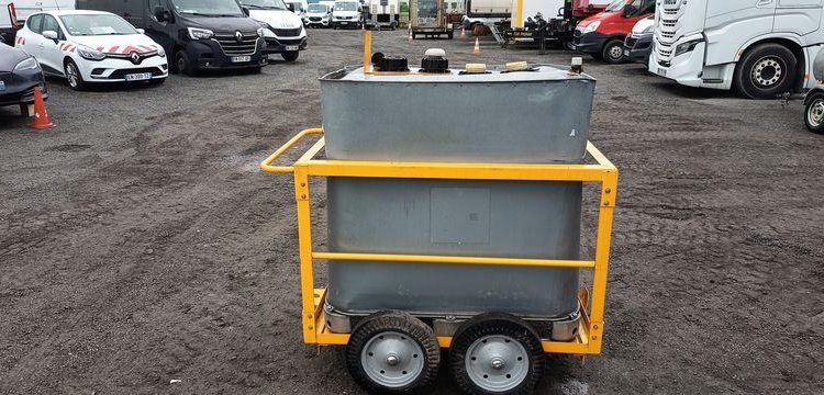CUVE 700L SUR CHARIOT ROULANT  CUV994