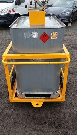 CUVE 700L SUR CHARIOT ROULANT  CUV996