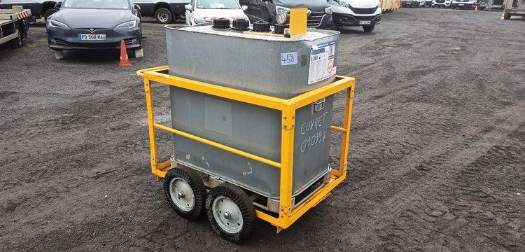CUVE 700L SUR CHARIOT ROULANT  CUV997