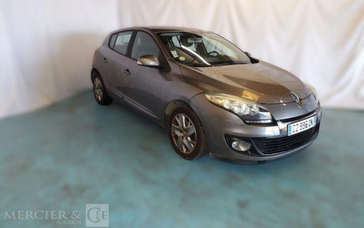 RENAULT MEGANE 1,5 DCI 110CH BUSINESS MARRON CZ-996-QN