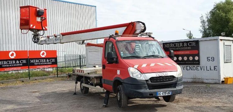 IVECO 35S11 AVEC NACELLE MULTITEL MT202DS 20M  DC-616-JW