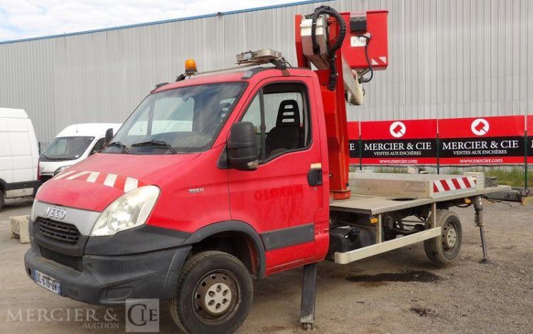 IVECO 35S11 AVEC NACELLE MULTITEL MT202DS 20M  DC-616-JW