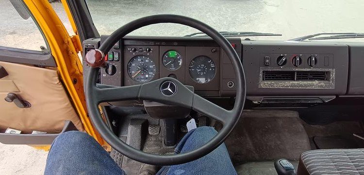 MERCEDES DEPANNEUSE  DE-760-RS