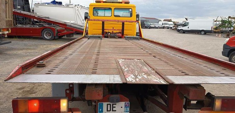 MERCEDES DEPANNEUSE  DE-760-RS