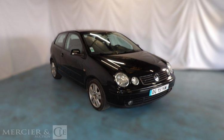 VOLKSWAGEN POLO 1.4 I 16V 75CV SPORT NOIR DG-151-KW