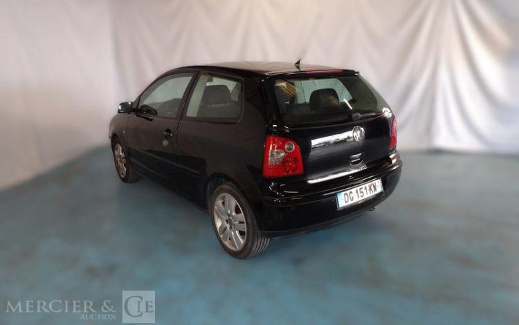VOLKSWAGEN POLO 1.4 I 16V 75CV SPORT NOIR DG-151-KW