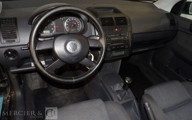 VOLKSWAGEN POLO 1.4 I 16V 75CV SPORT NOIR DG-151-KW