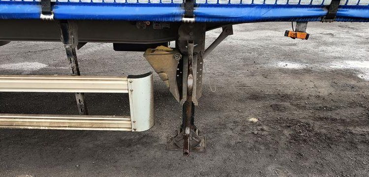 FRUEHAUF SEMI REMORQUE CITY  DH-930-KC