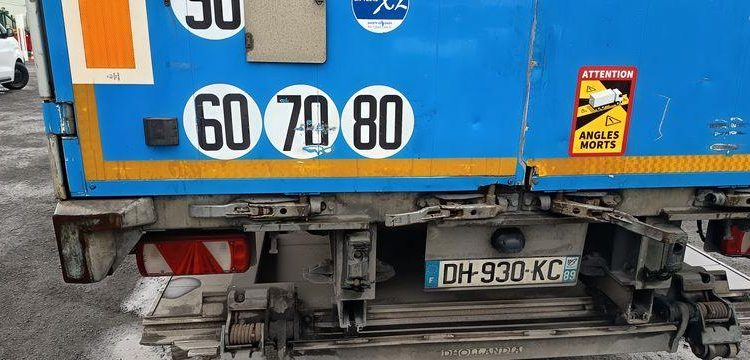 FRUEHAUF SEMI REMORQUE CITY  DH-930-KC