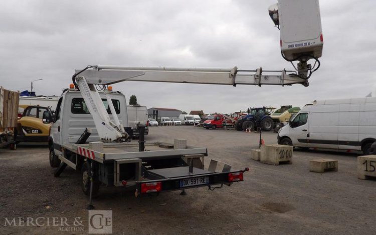 MULTITEL DAILY AVEC NACELLE MULTITEL 160ALU 16M  DK-591-RE